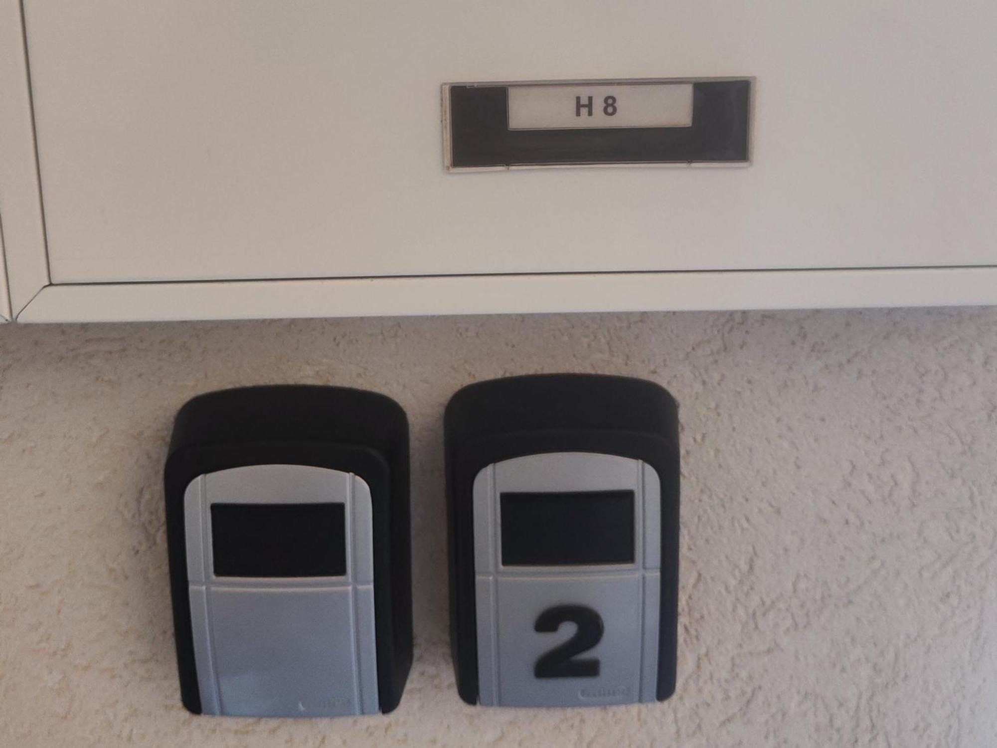 Fairwinds - Double Room With Ensuite - Luqa Airport - Self Check In & Out Available Экстерьер фото